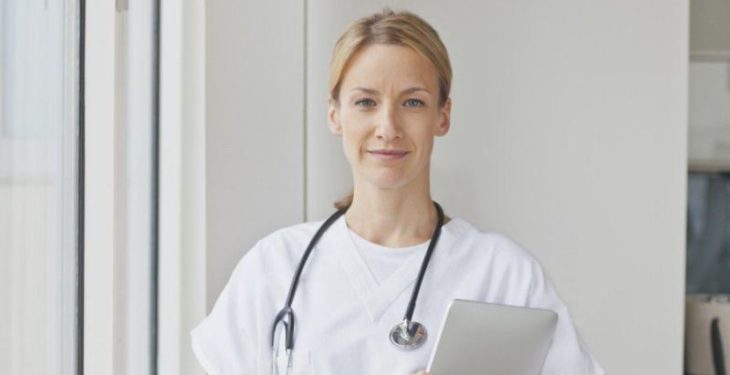Nurse Practitioners Deliver Personalized Care With Poised Confidence